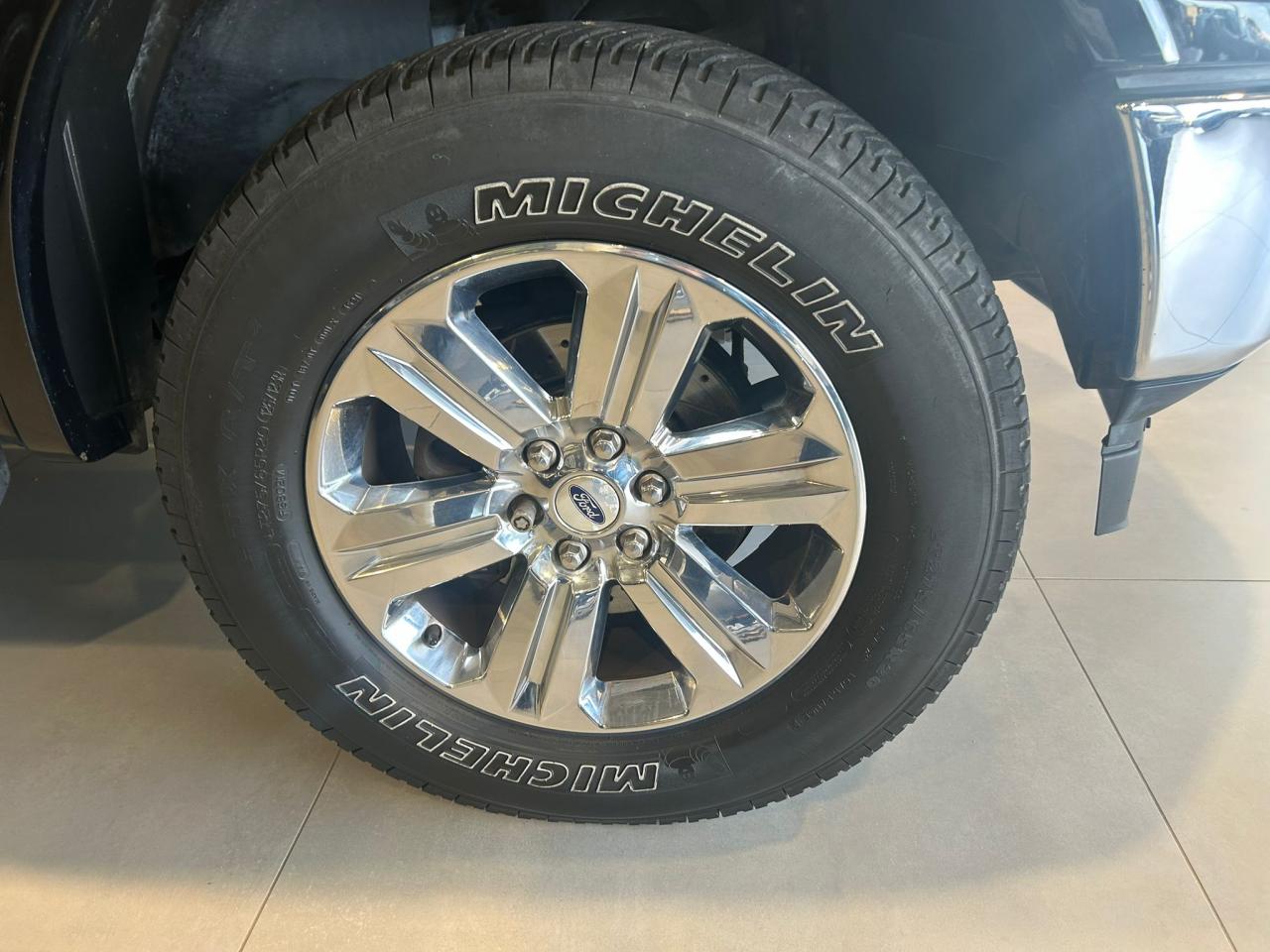 FORD F150 SUPERCREW LARIAT V8 5.0L FLEXFUEL