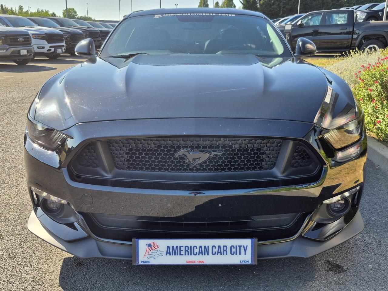 FORD MUSTANG GT FASTBACK V8 5.0L