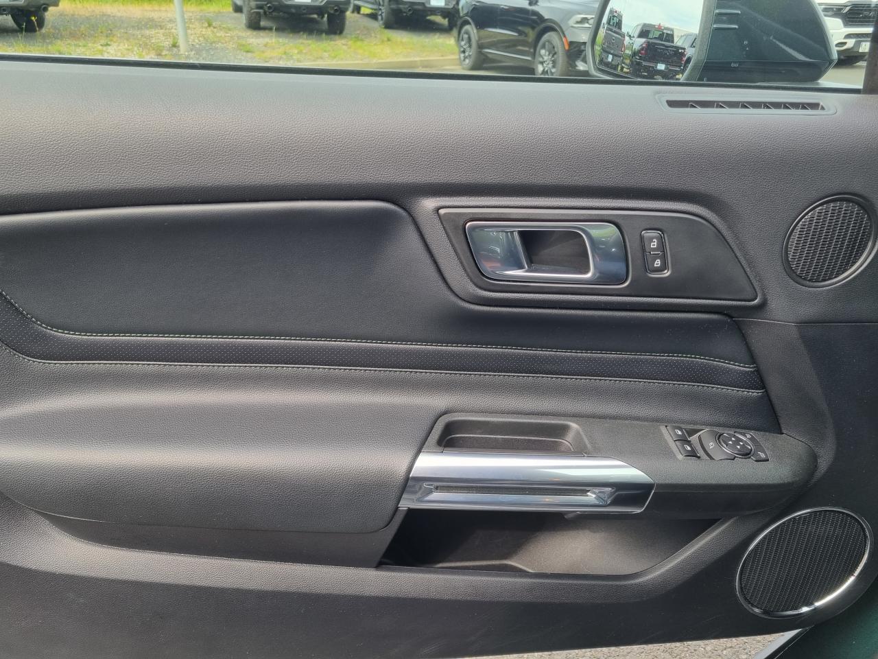 FORD MUSTANG Fastback 5.0 V8 - BULLITT