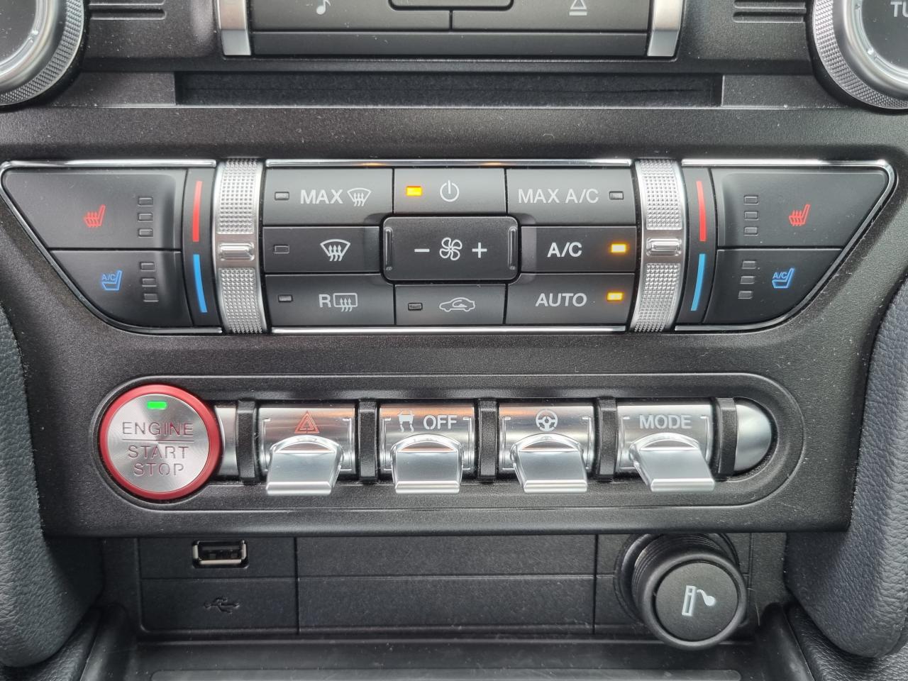 FORD MUSTANG Fastback 5.0 V8 - BULLITT