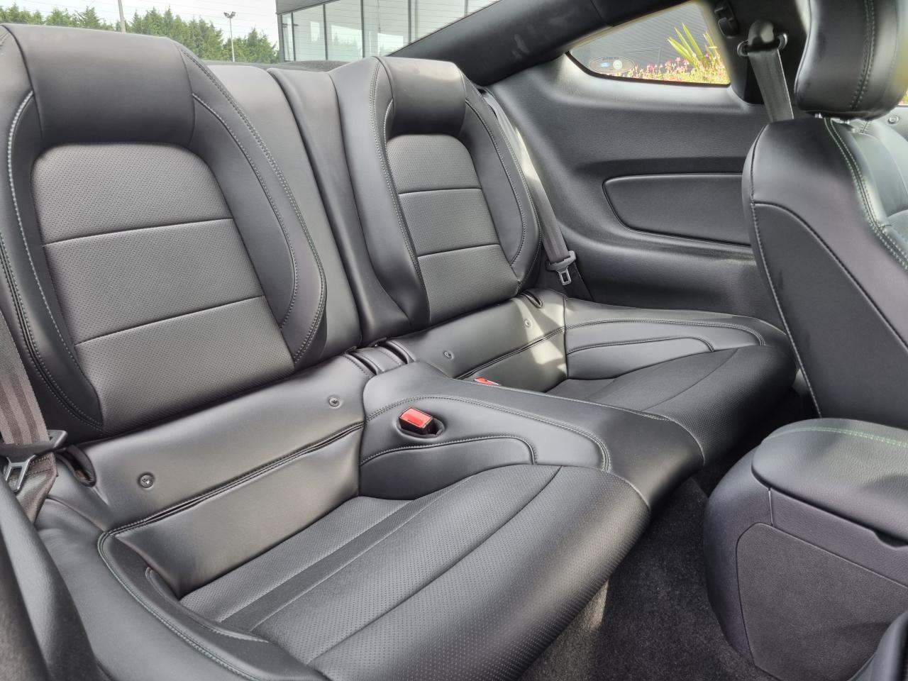 FORD MUSTANG Fastback 5.0 V8 - BULLITT