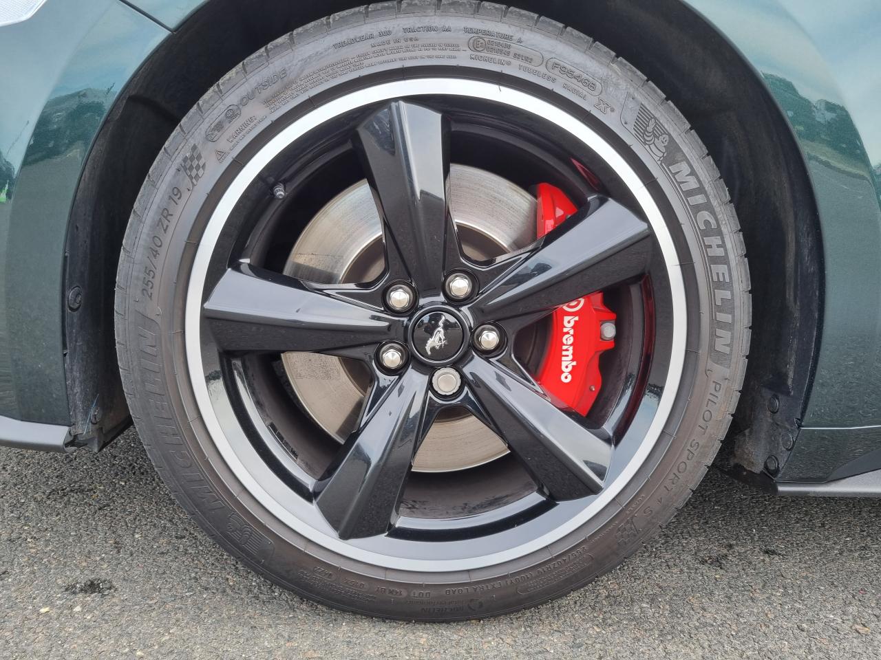 FORD MUSTANG Fastback 5.0 V8 - BULLITT