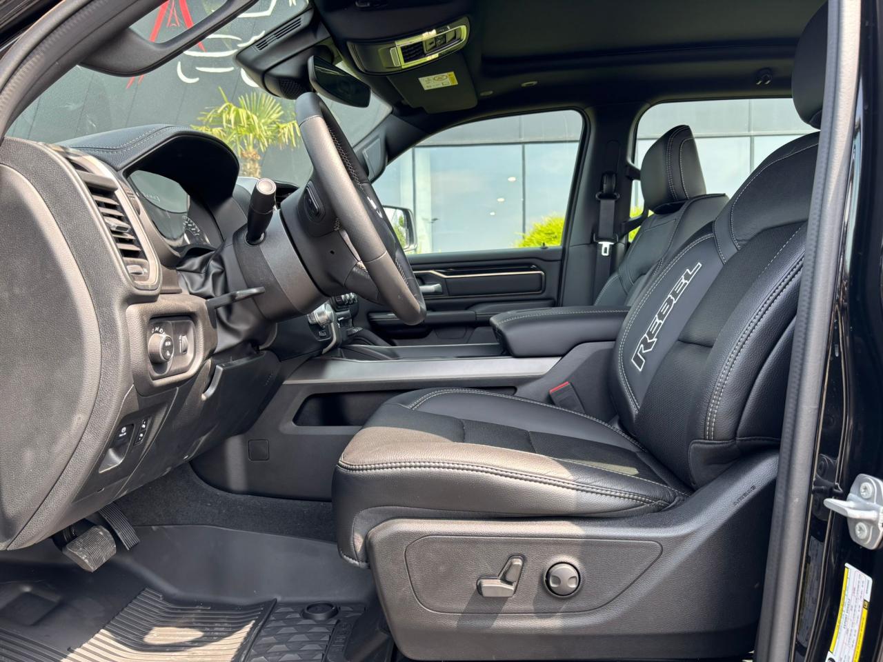 DODGE RAM 1500 CREW REBEL NIGHT EDITION AIR