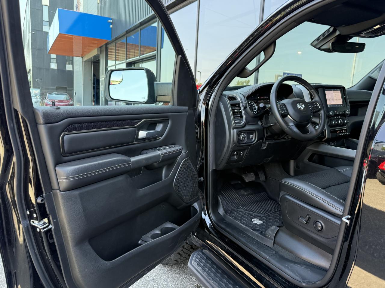 DODGE RAM 1500 CREW REBEL NIGHT EDITION AIR