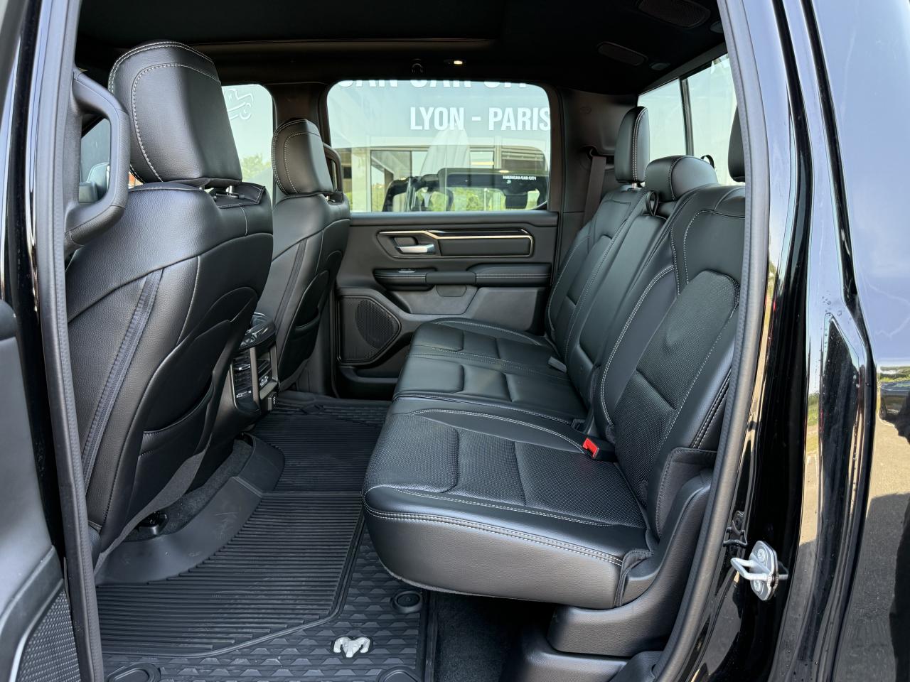 DODGE RAM 1500 CREW REBEL NIGHT EDITION AIR