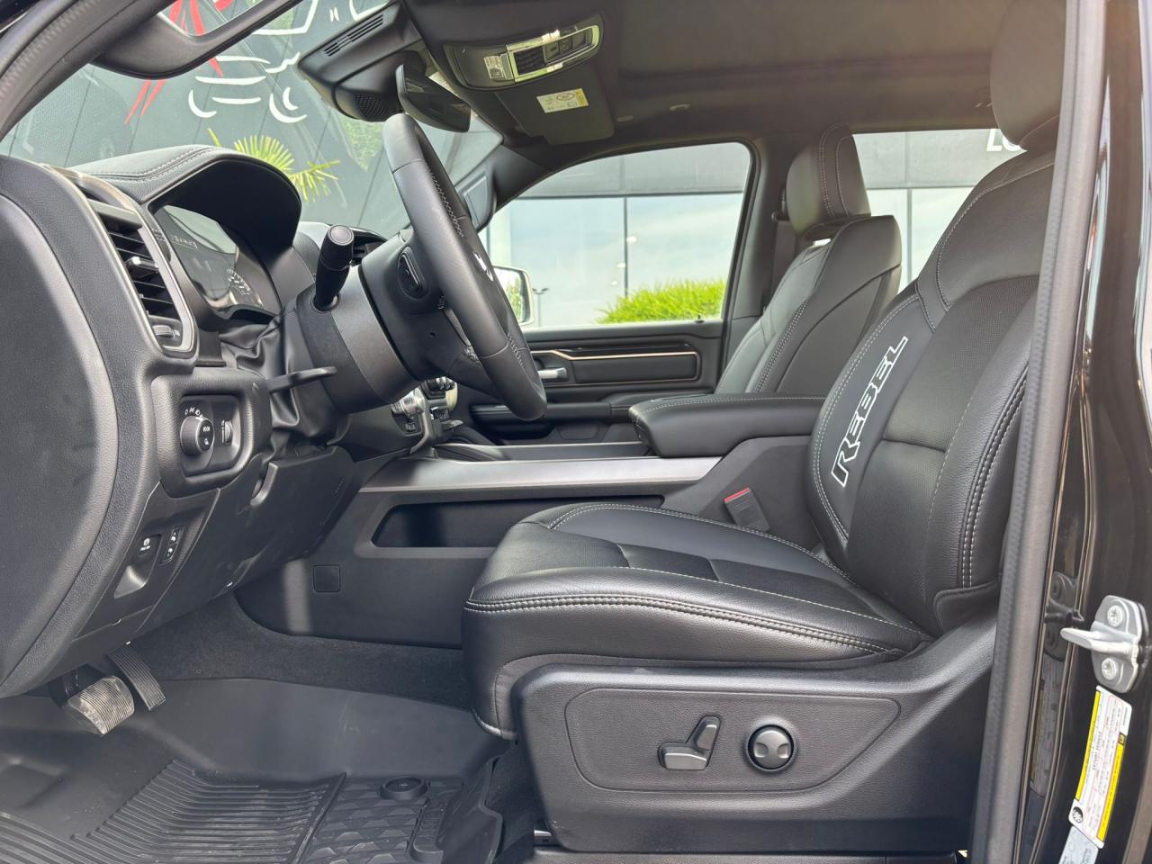 DODGE RAM 1500 CREW REBEL NIGHT EDITION AIR