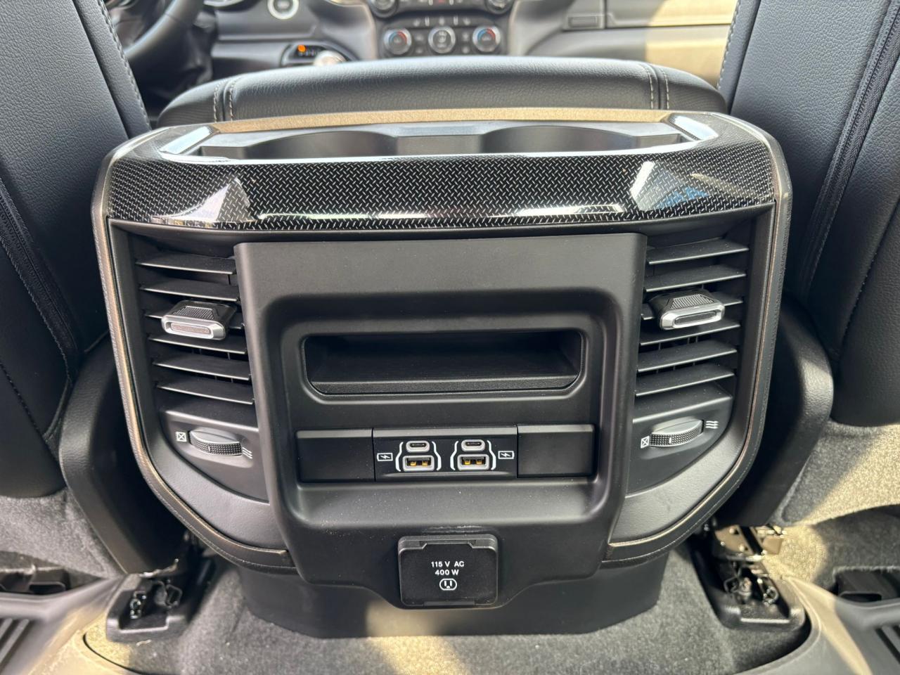 DODGE RAM 1500 CREW REBEL NIGHT EDITION AIR