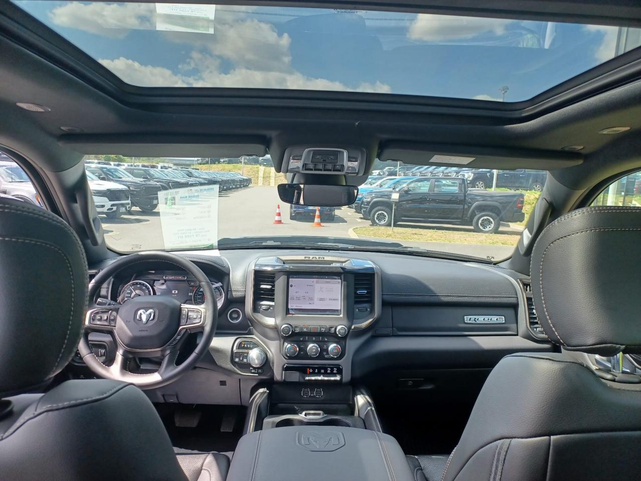 DODGE RAM 1500 CREW REBEL NIGHT EDITION AIR