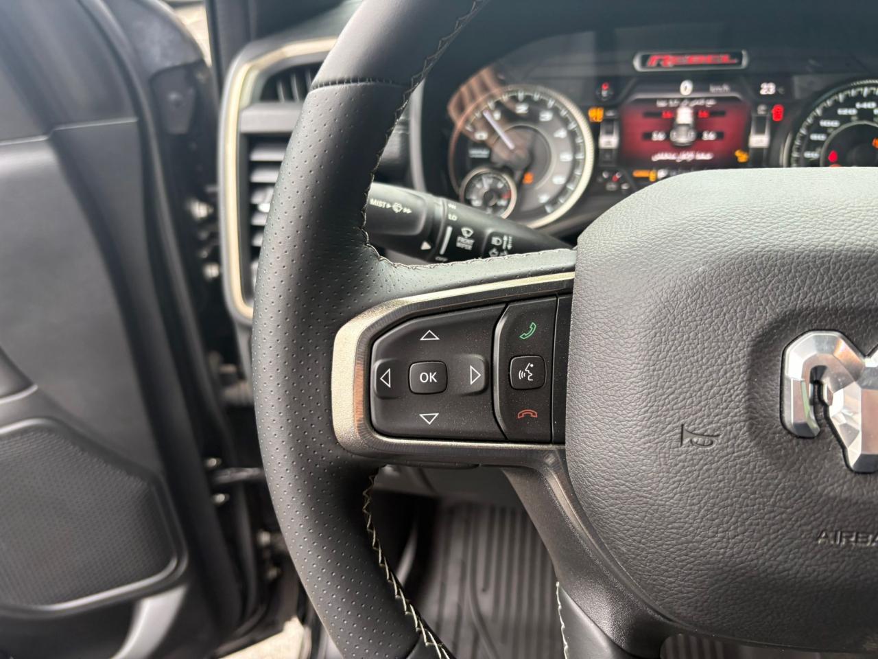 DODGE RAM 1500 CREW REBEL NIGHT EDITION AIR