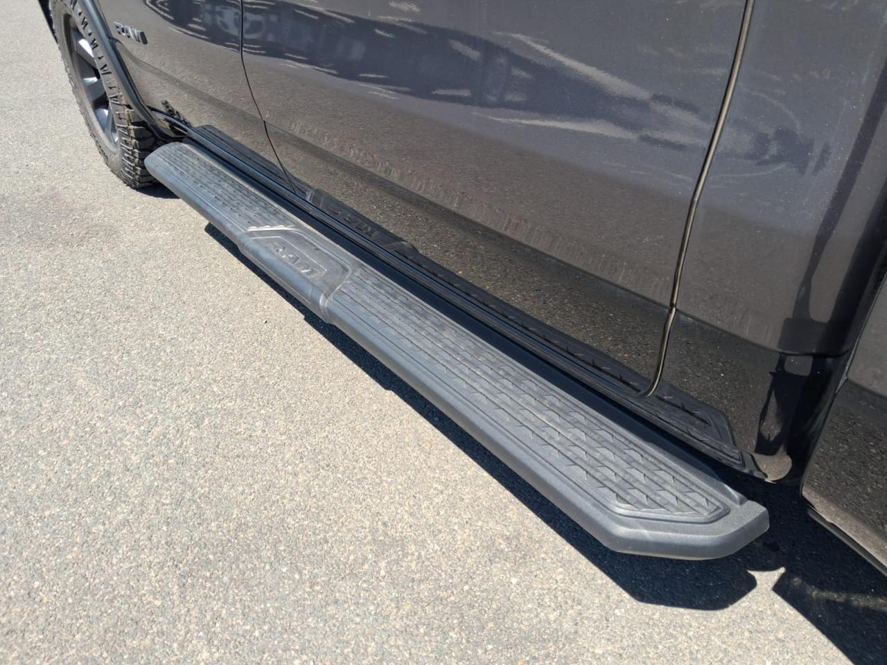 DODGE RAM 1500 CREW REBEL NIGHT EDITION AIR