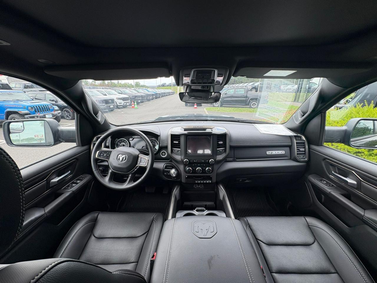 DODGE RAM 1500 CREW REBEL NIGHT EDITION AIR