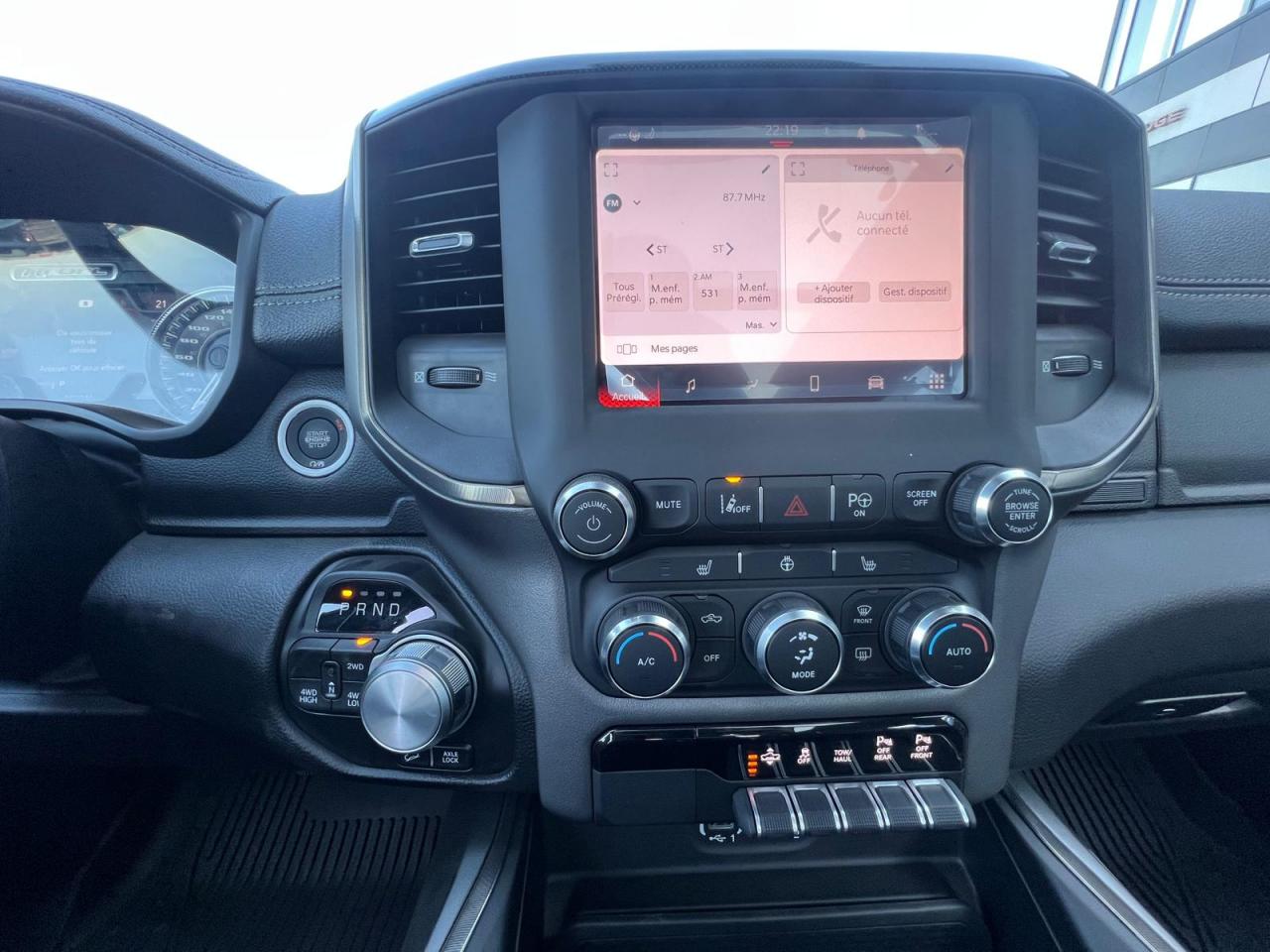 DODGE RAM 1500 CREW REBEL NIGHT EDITION AIR