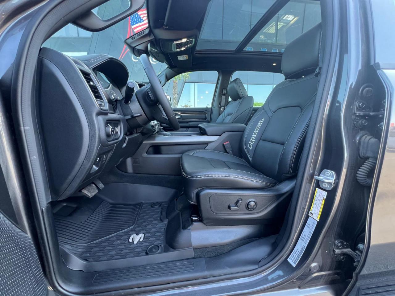 DODGE RAM 1500 CREW REBEL NIGHT EDITION AIR