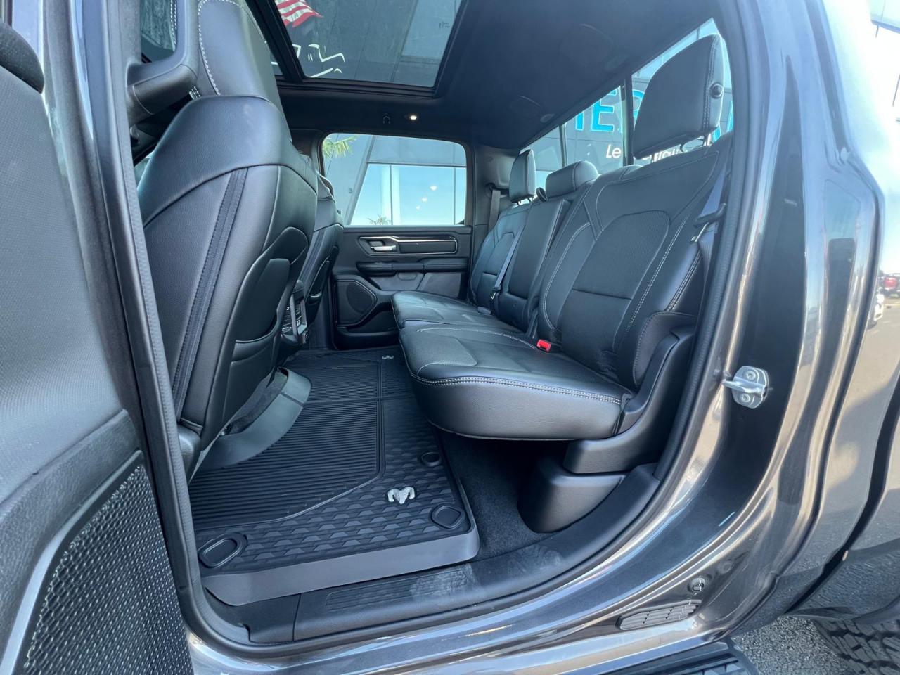 DODGE RAM 1500 CREW REBEL NIGHT EDITION AIR