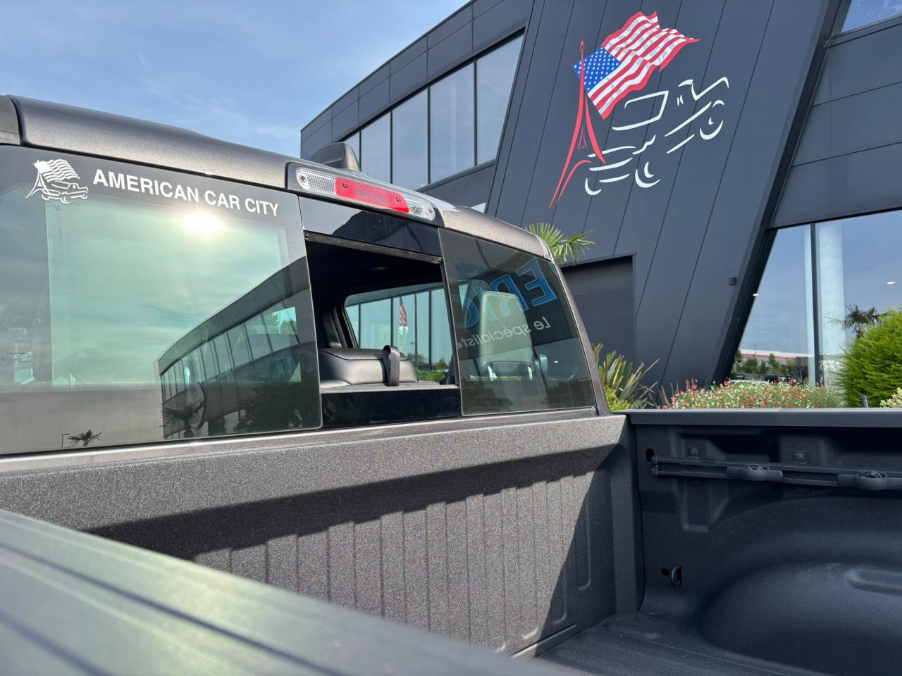 DODGE RAM 1500 CREW REBEL NIGHT EDITION AIR