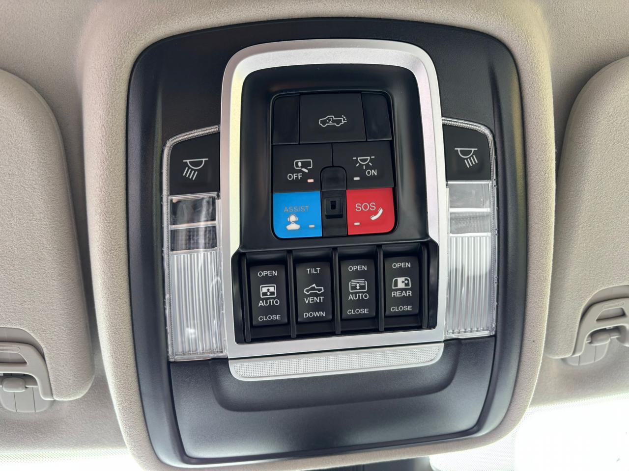 DODGE RAM TUNGSTEN AIR RAMBOX HAYON MULTI