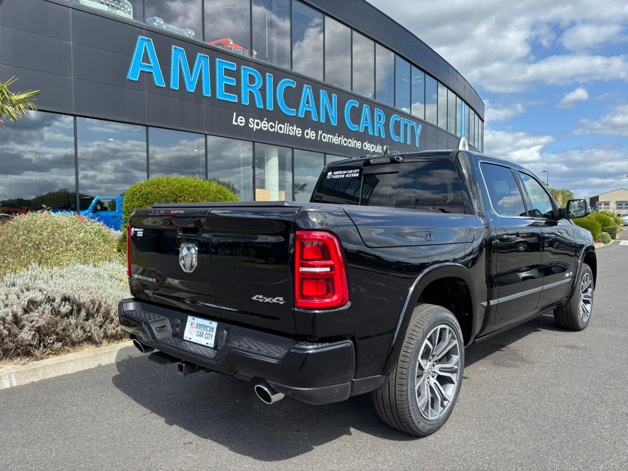 DODGE RAM TUNGSTEN AIR RAMBOX HAYON MULTI