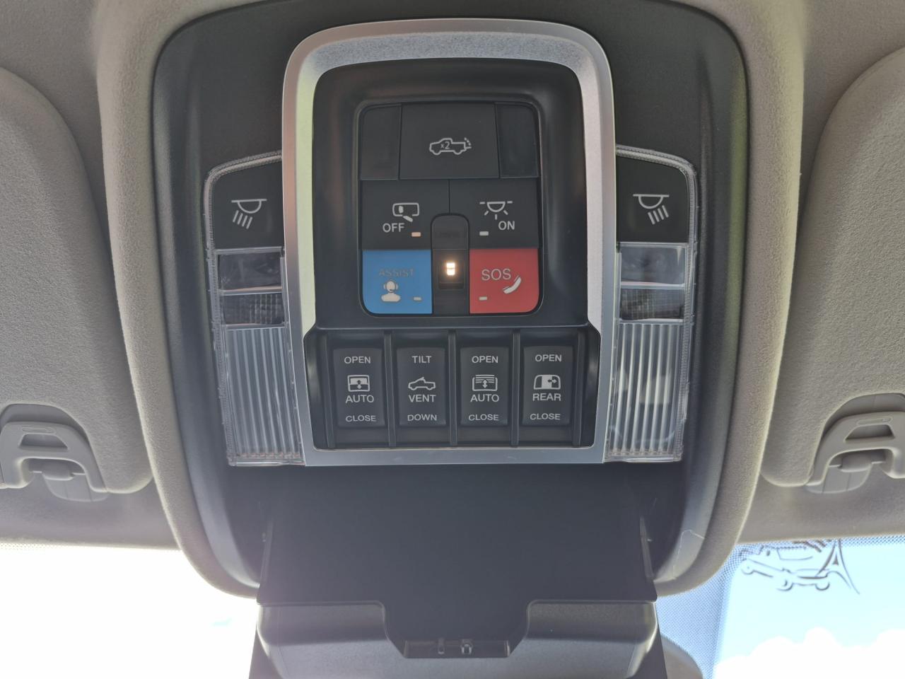 DODGE RAM TUNGSTEN AIR RAMBOX HAYON MULTI