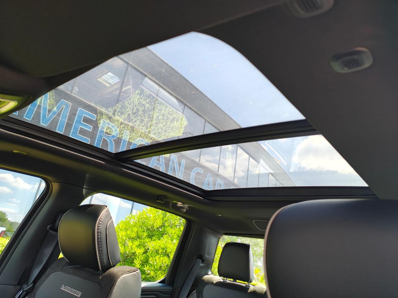 DODGE RAM 1500 CREW LARAMIE SPORT AIR ETORQUE