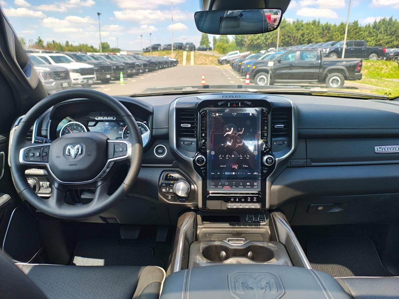 DODGE RAM 1500 CREW LARAMIE SPORT AIR ETORQUE