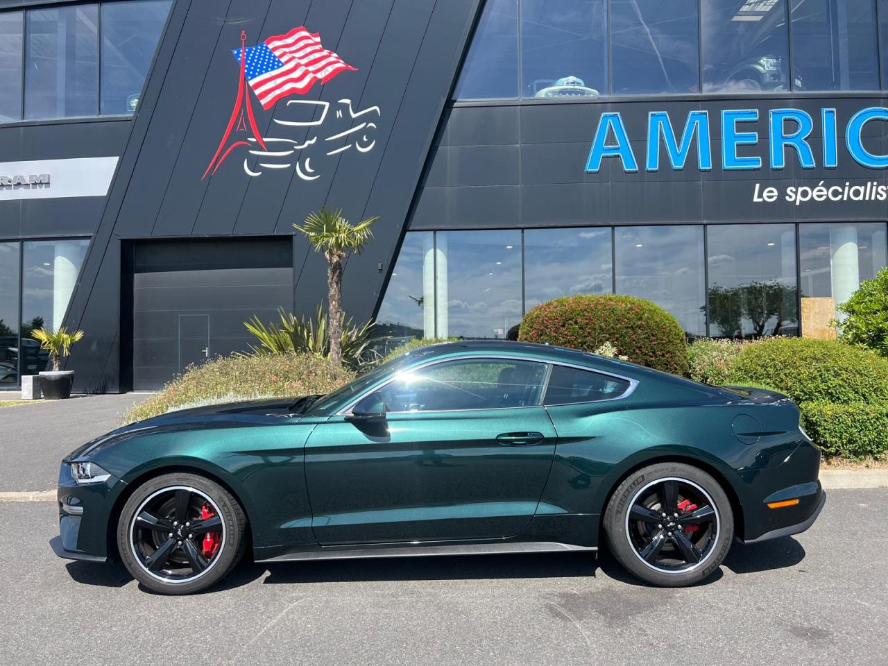 FORD MUSTANG Fastback 5.0 V8 - BULLITT - MAGNERIDE