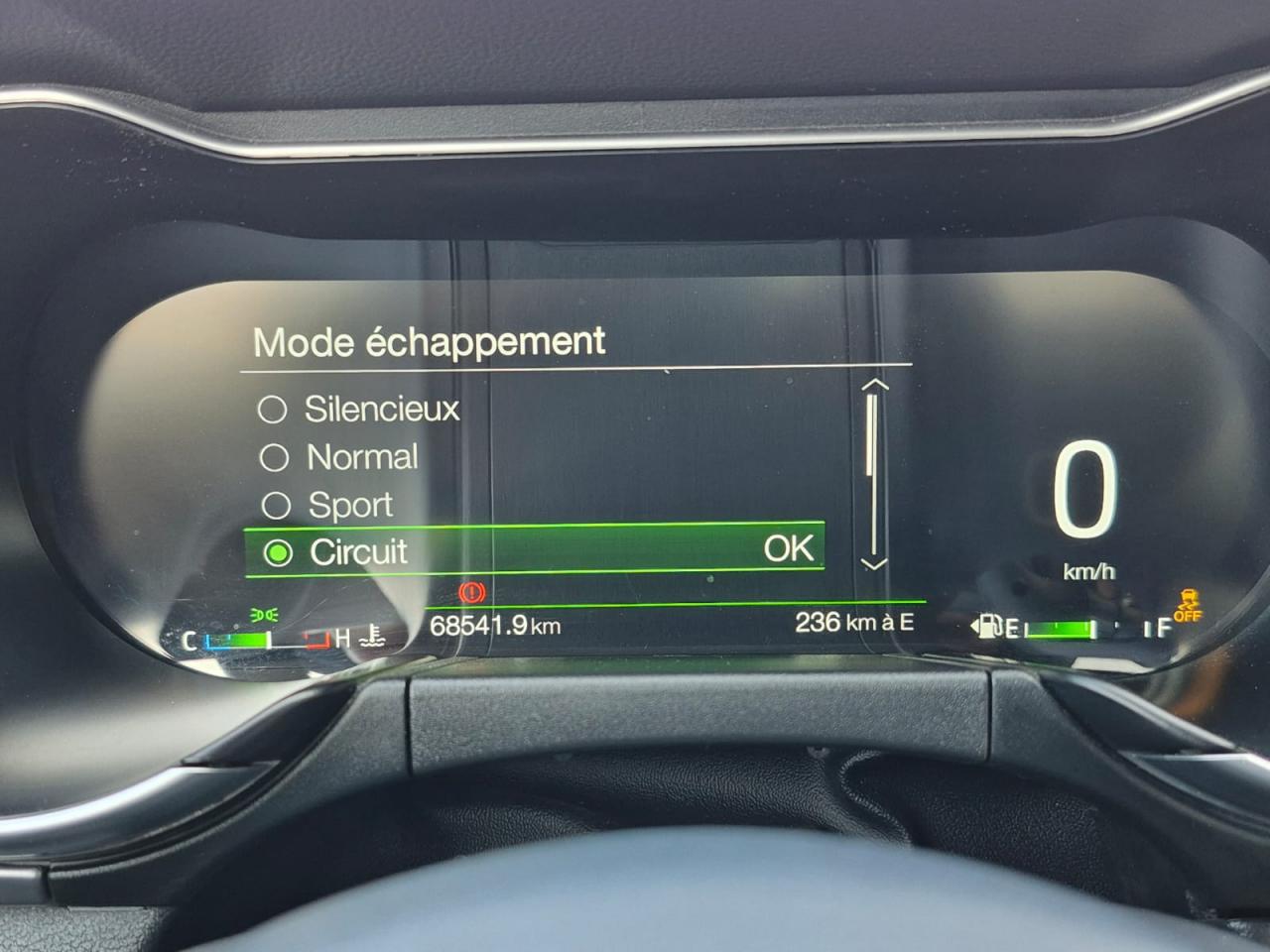 FORD MUSTANG Fastback 5.0 V8 - BULLITT