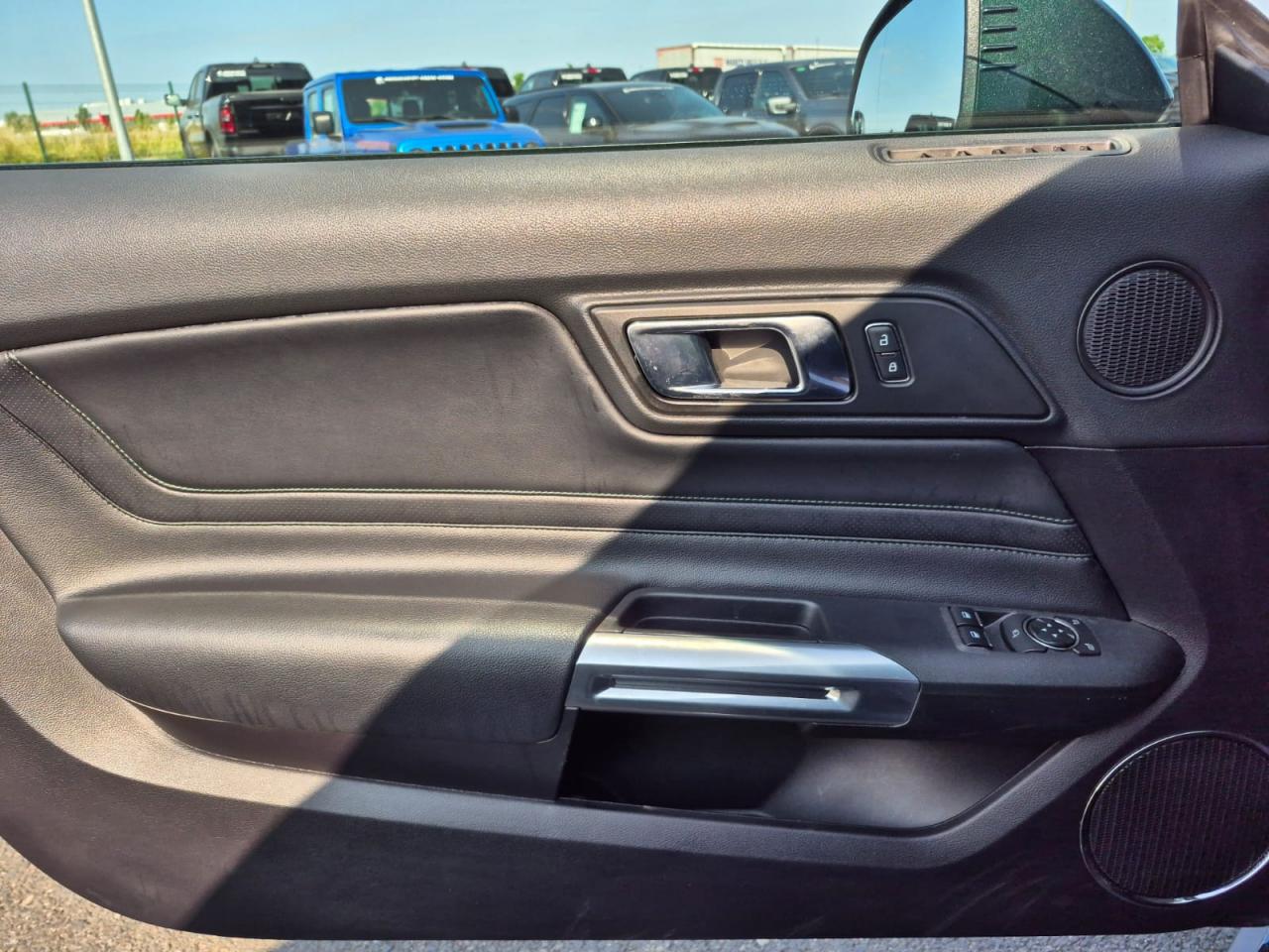 FORD MUSTANG Fastback 5.0 V8 - BULLITT