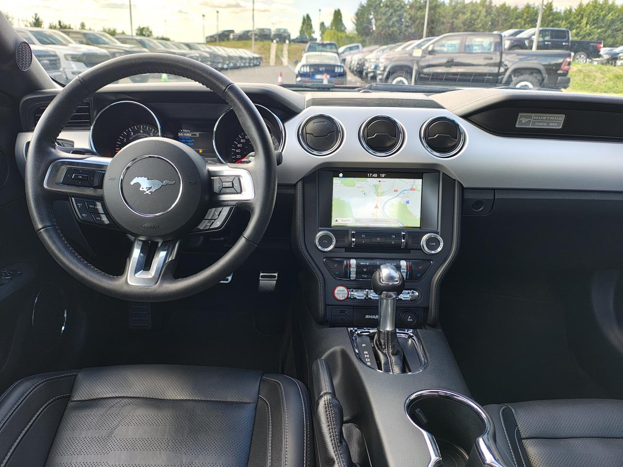 FORD MUSTANG GT Fastback V8 5.0L