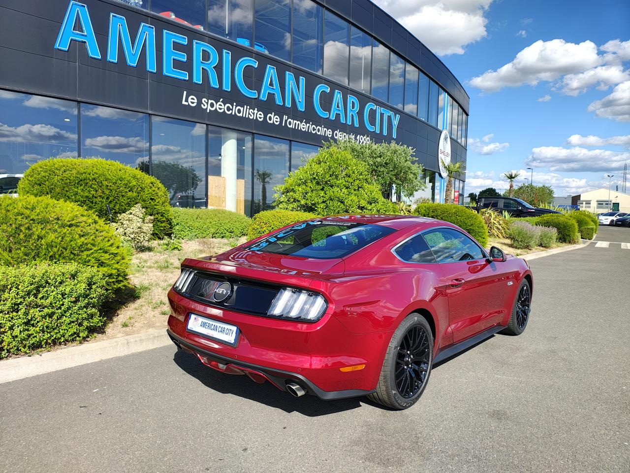 FORD MUSTANG GT Fastback V8 5.0L