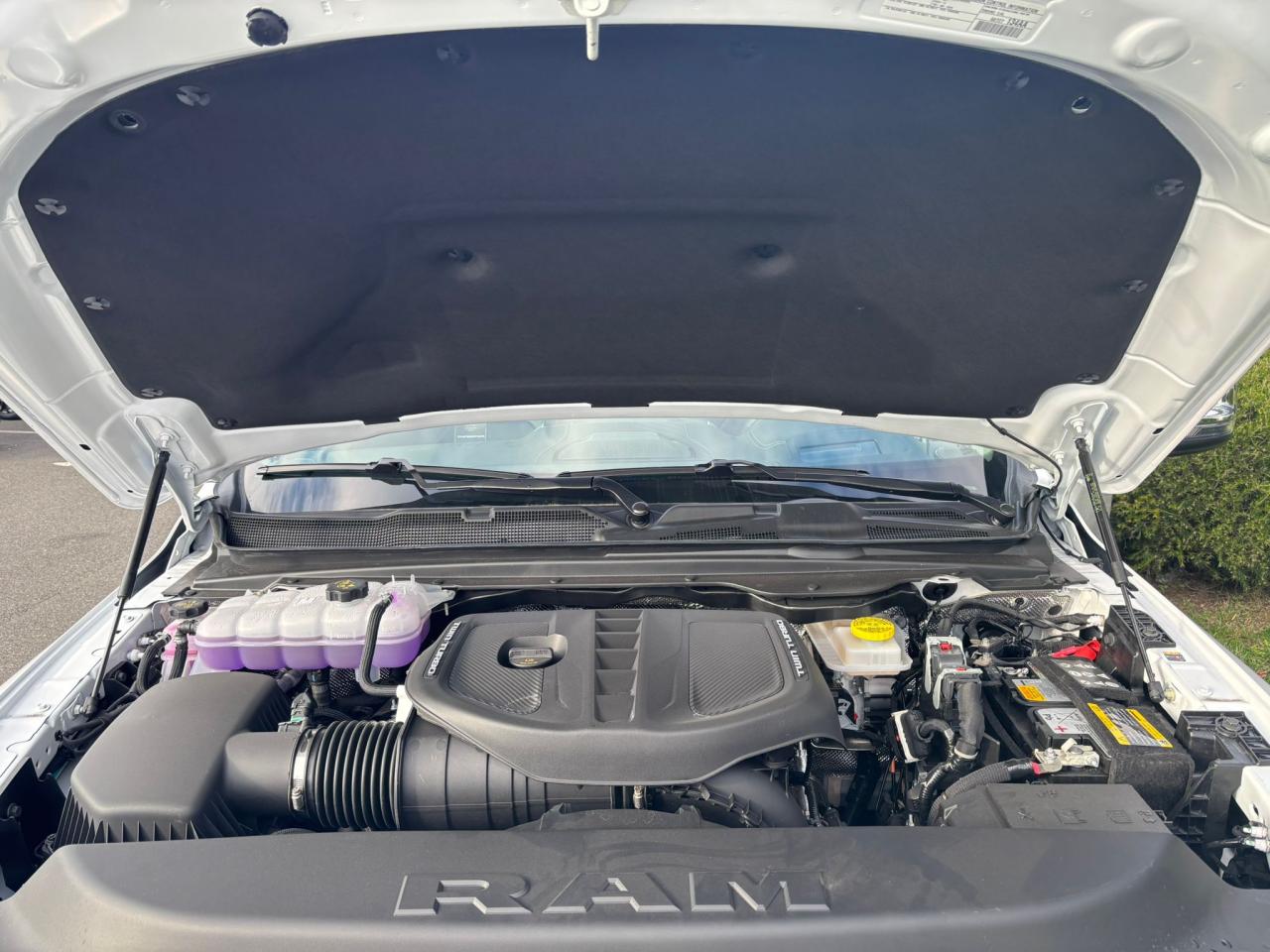 DODGE RAM 1500 CREW TUNGSTEN AIR RAMBOX