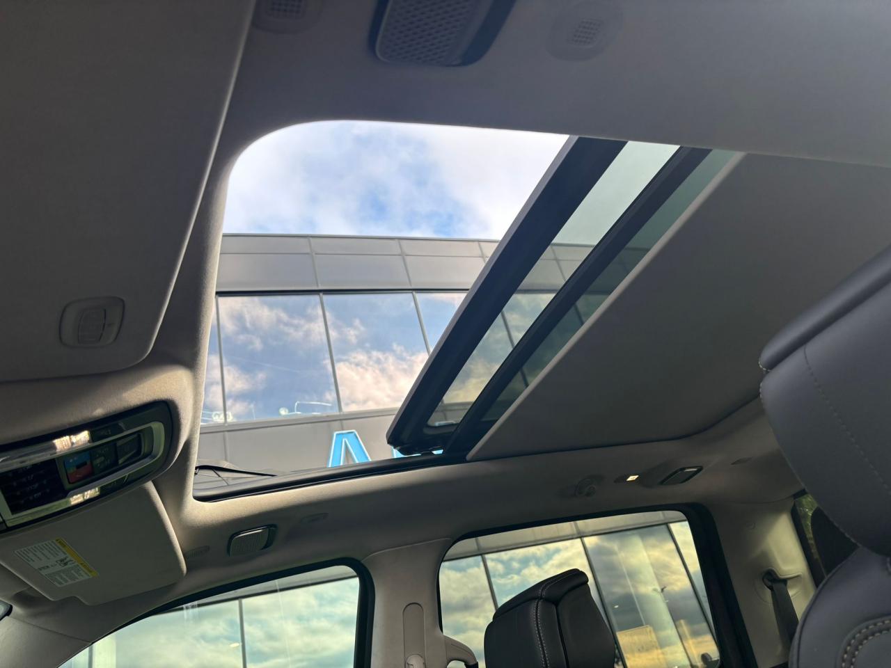 DODGE RAM 1500 CREW TUNGSTEN AIR RAMBOX