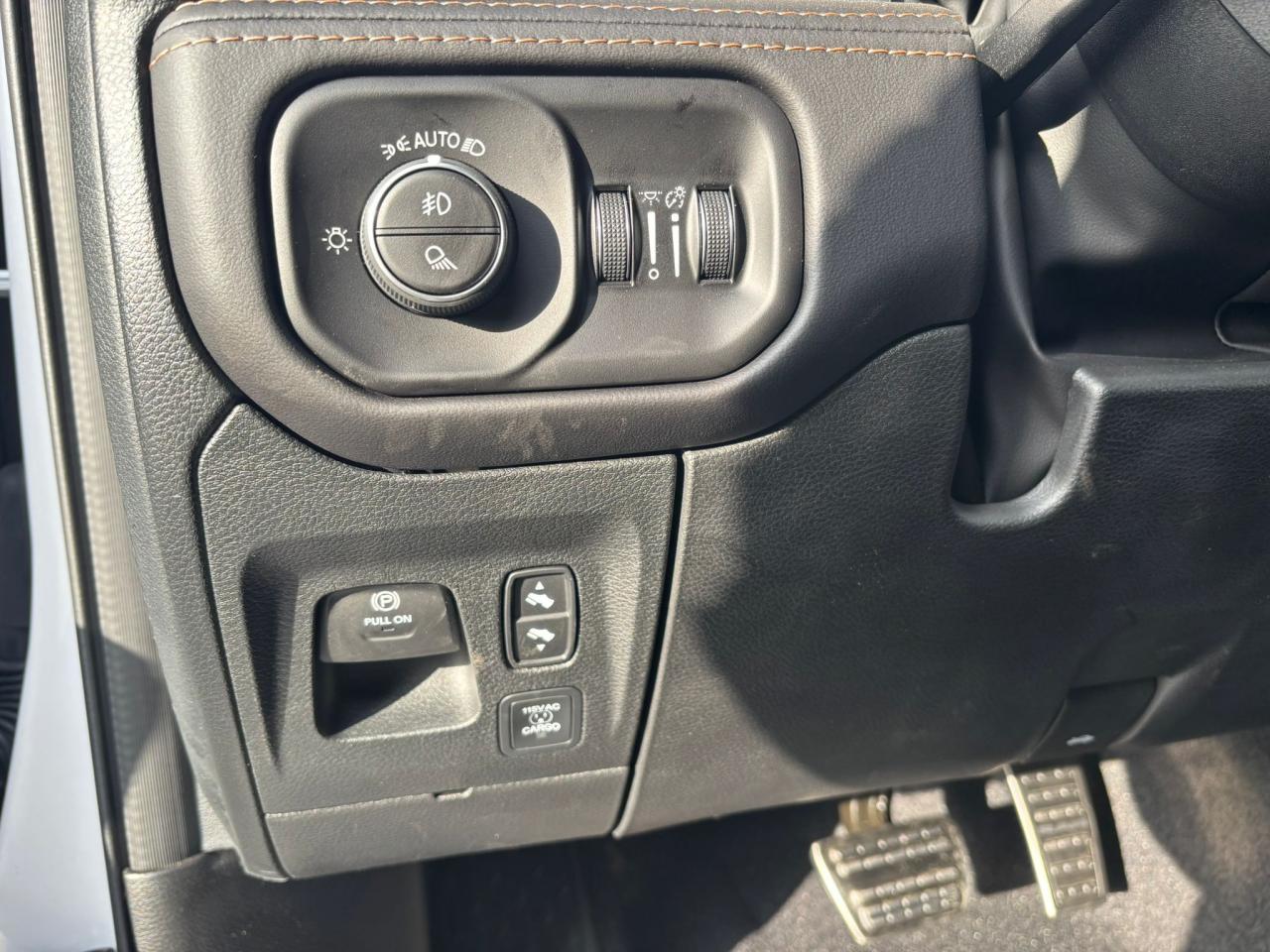 DODGE RAM 1500 CREW TUNGSTEN AIR RAMBOX