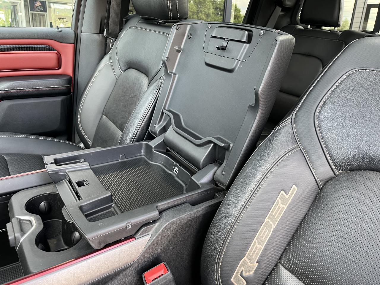 DODGE RAM 1500 CREW CAB REBEL AIR GPL