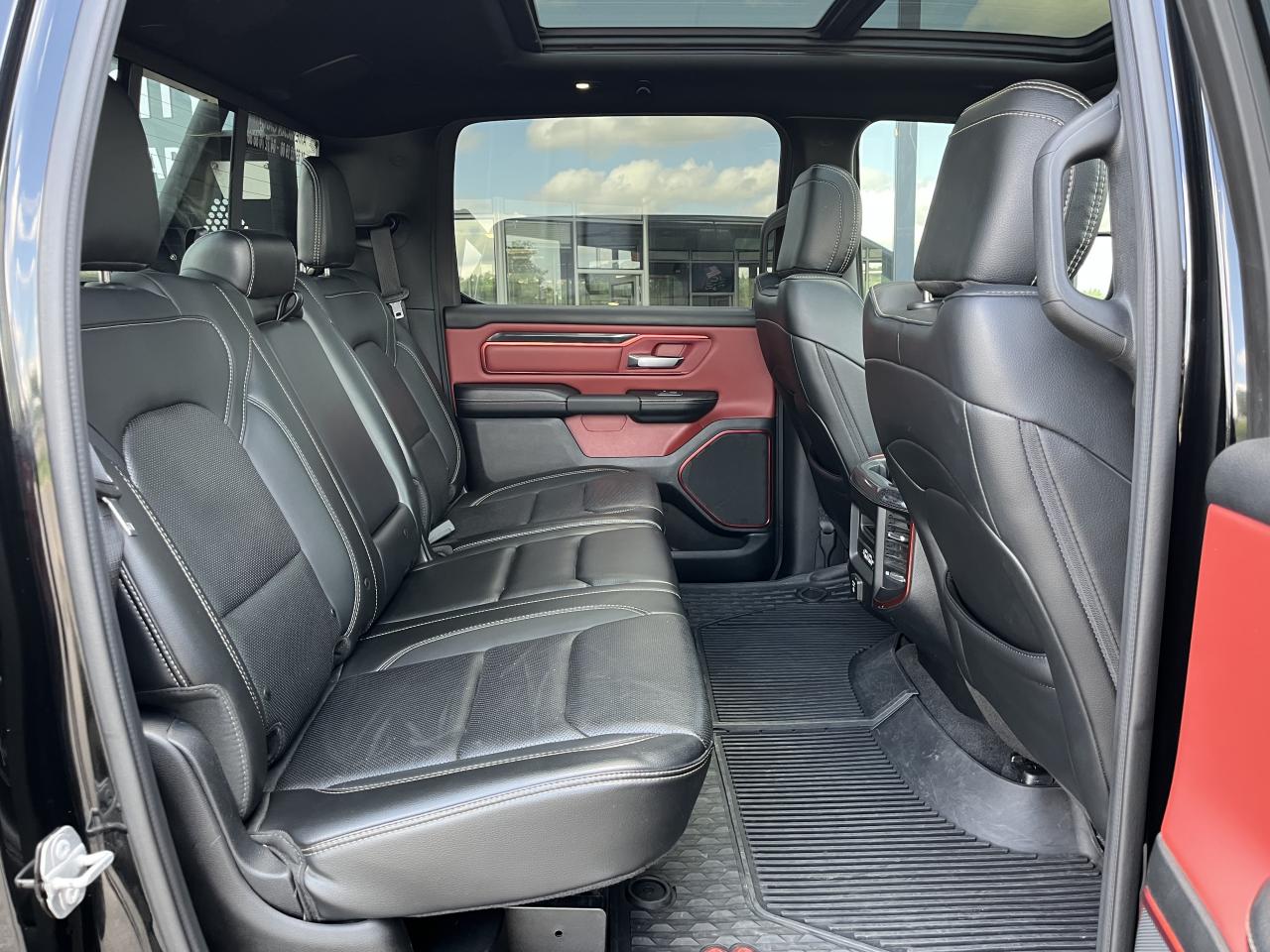 DODGE RAM 1500 CREW CAB REBEL AIR GPL