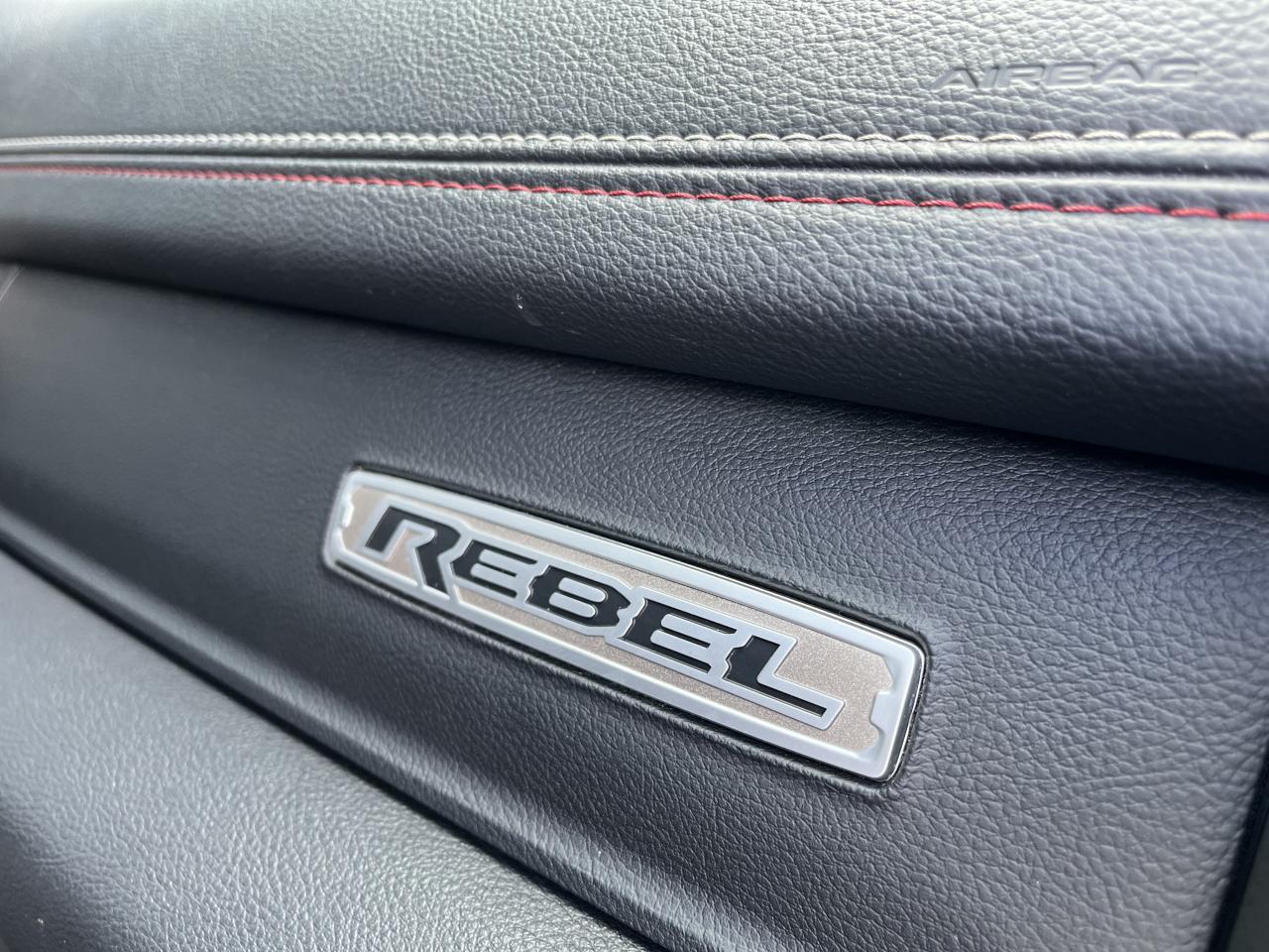 DODGE RAM 1500 CREW CAB REBEL AIR GPL