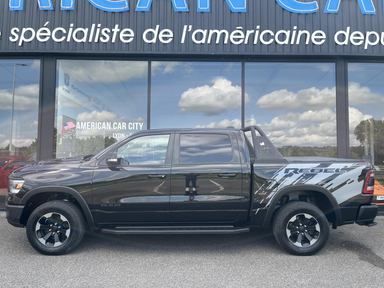 DODGE RAM 1500 CREW CAB REBEL AIR GPL