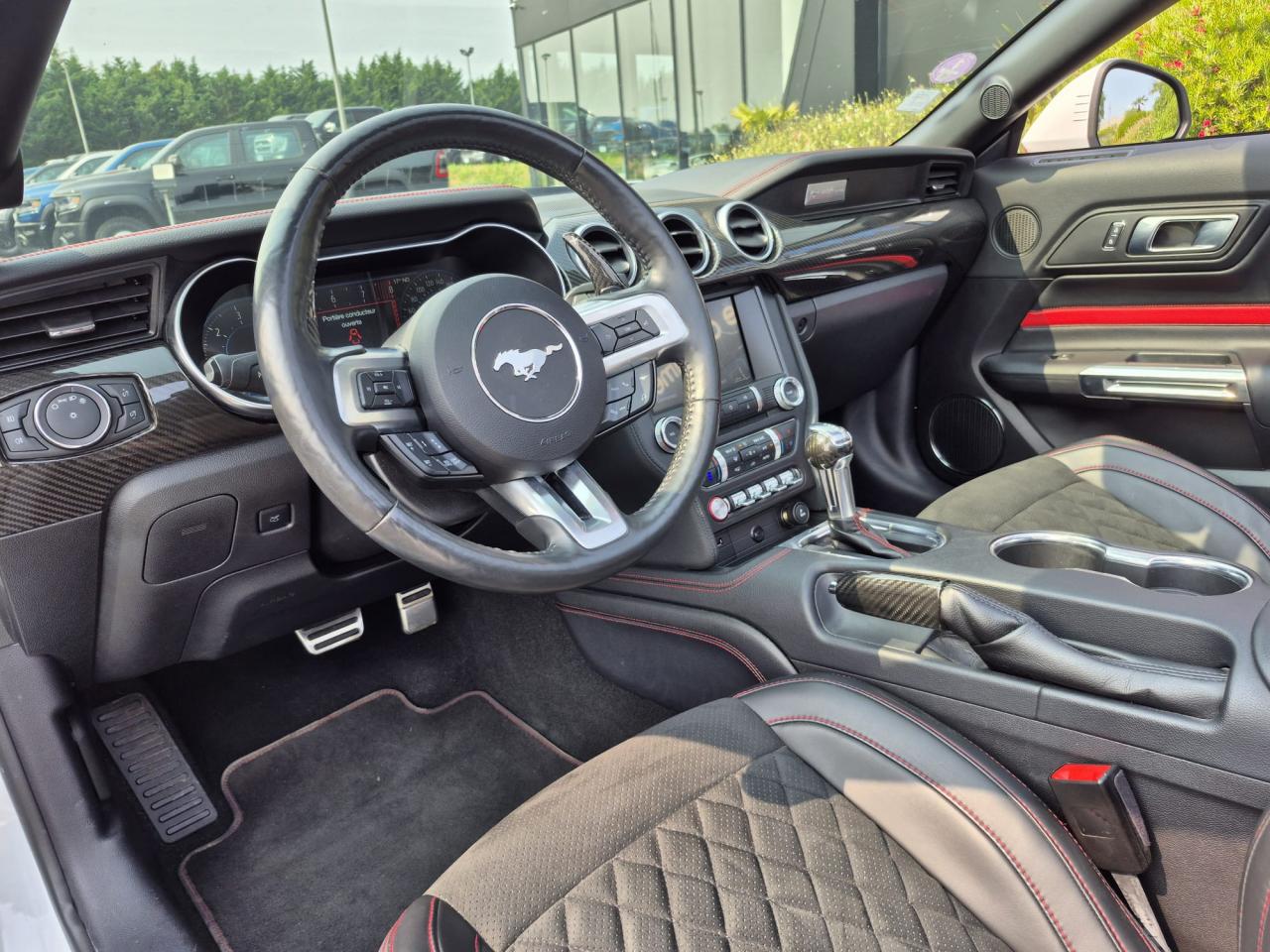 FORD MUSTANG GT CABRIOLET V8 5.0L - Pas de malus