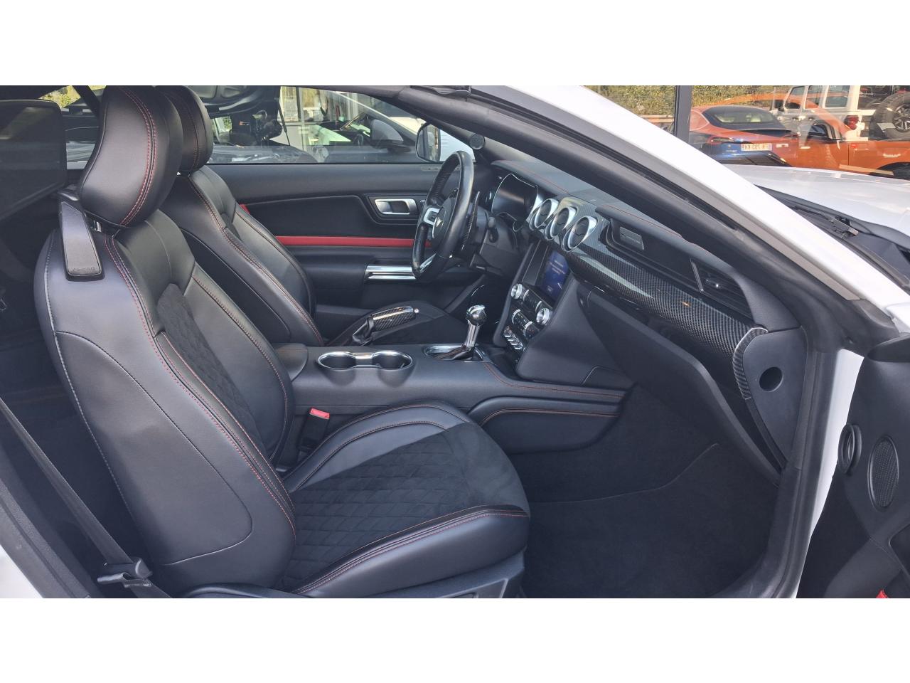 FORD MUSTANG GT CABRIOLET V8 5.0L - Pas de malus