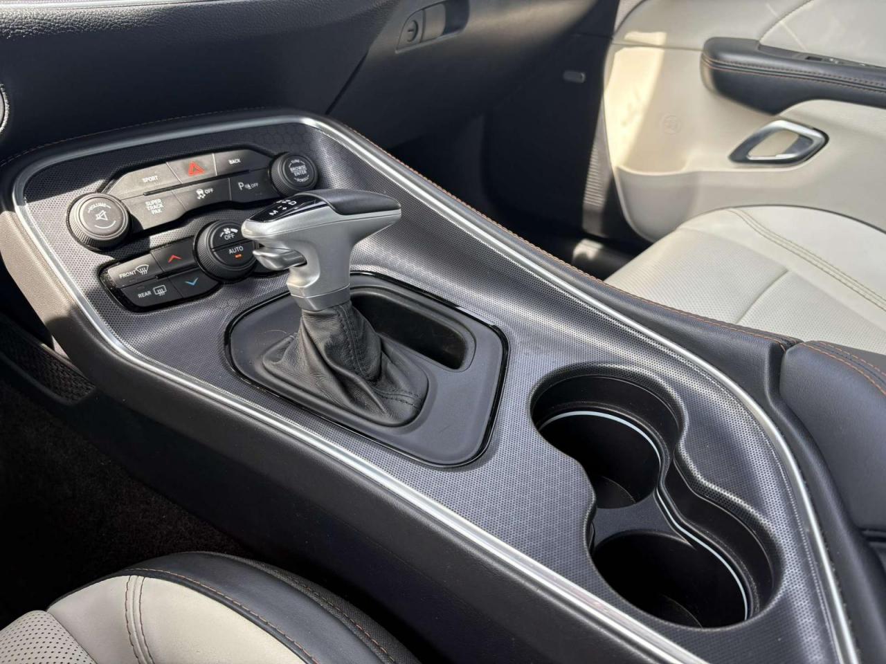 DODGE CHALLENGER Challenger