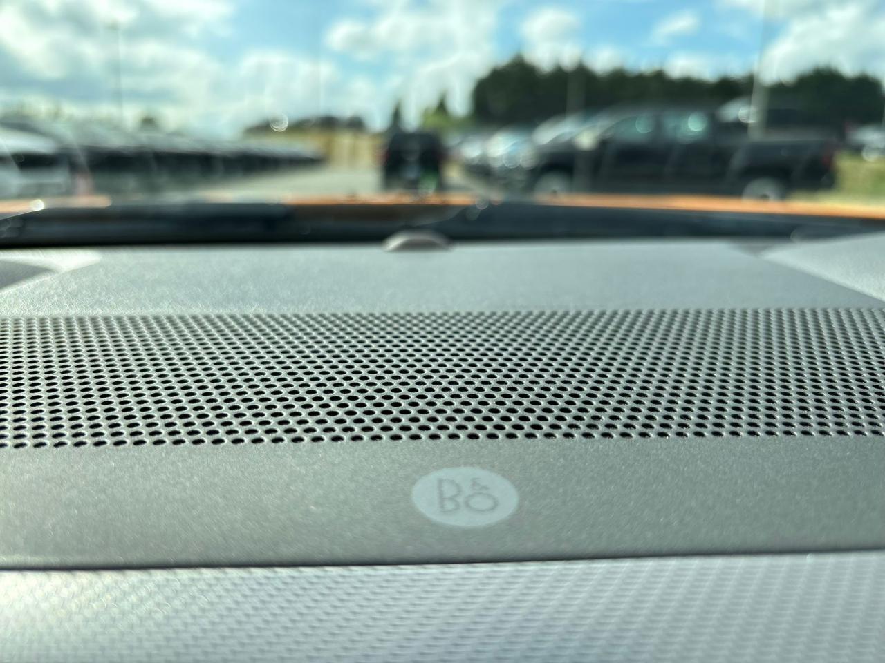 FORD MUSTANG GT CABRIOLET V8 5.0L - MAGNERIDE