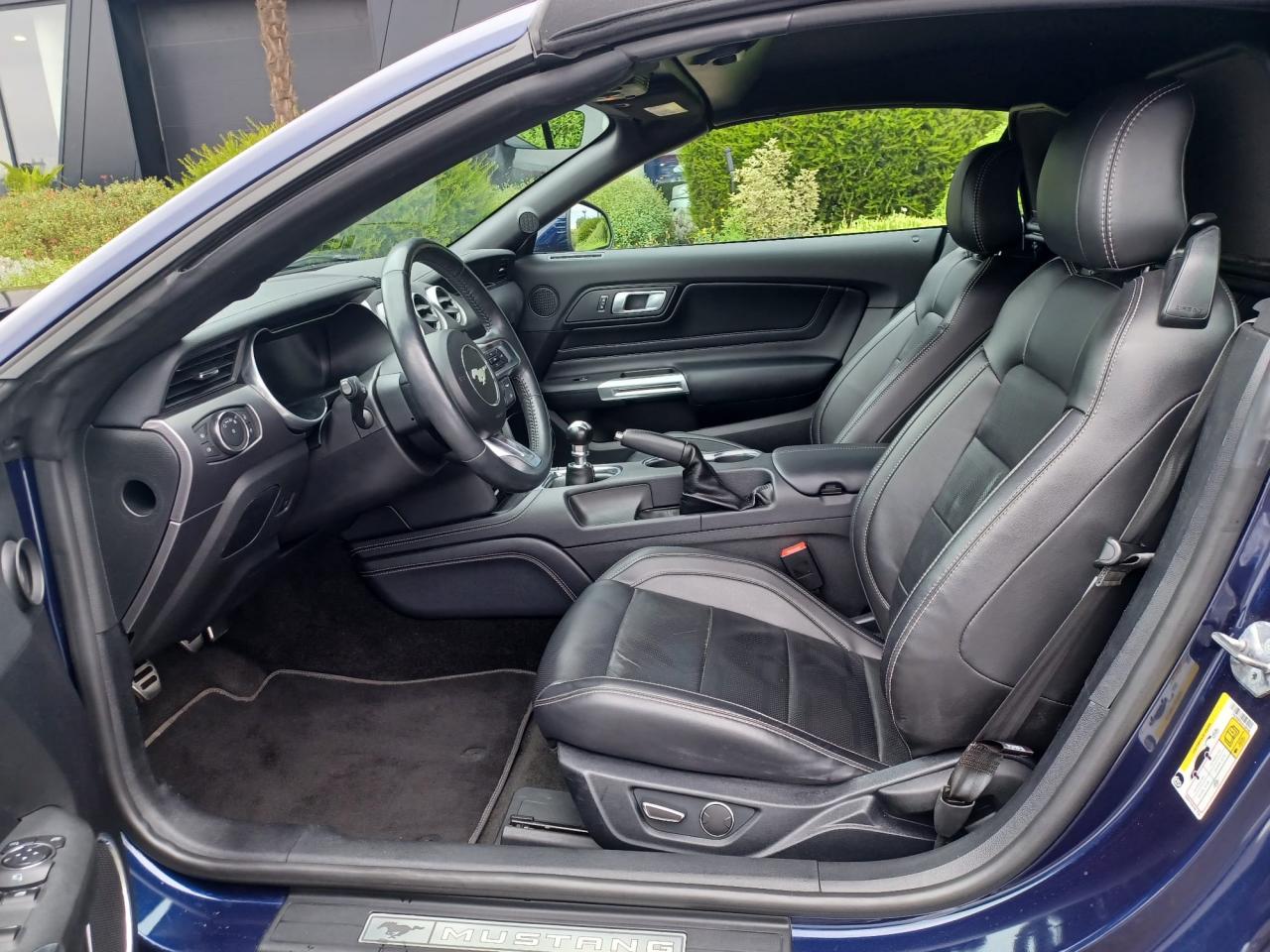 FORD MUSTANG GT CABRIOLET V8 5.0L