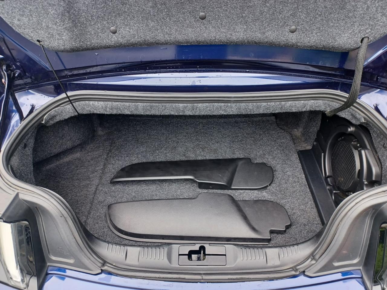 FORD MUSTANG GT CABRIOLET V8 5.0L