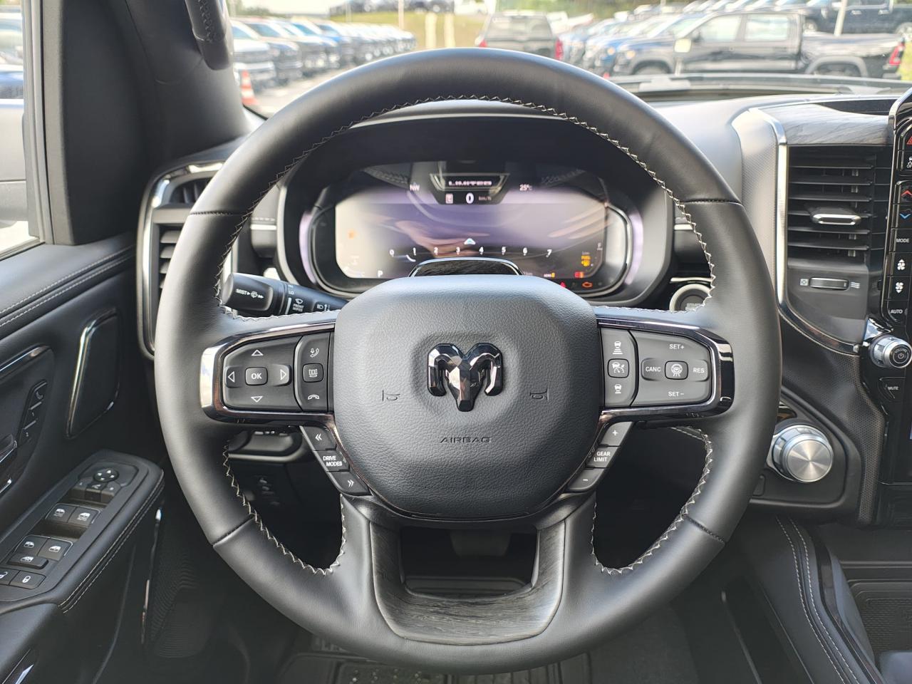 DODGE RAM 1500 CREW LIMITED NIGHT EDITION RAMBOX HAYON MULTI 2025