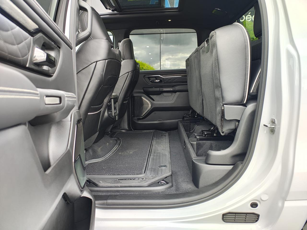 DODGE RAM 1500 CREW LIMITED NIGHT EDITION RAMBOX HAYON MULTI 2025