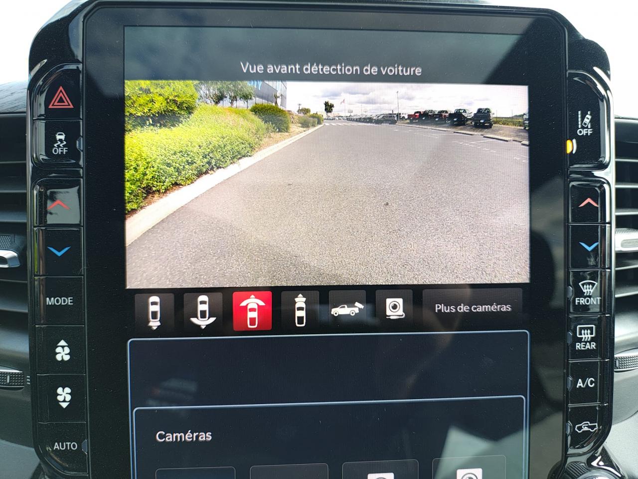 DODGE RAM 1500 CREW LIMITED NIGHT EDITION RAMBOX HAYON MULTI 2025