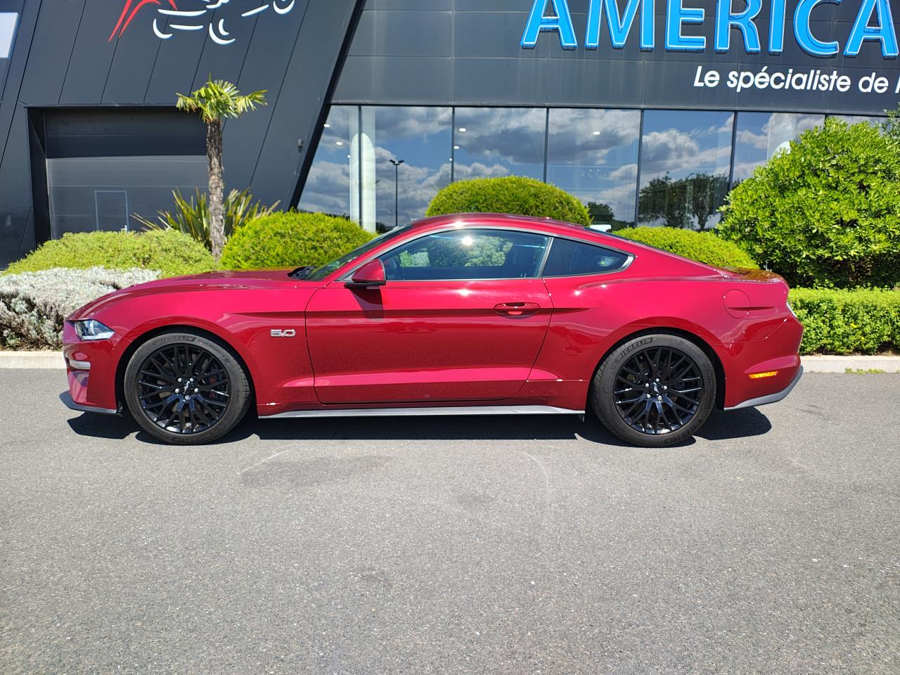 FORD MUSTANG GT fastback V8 5.0L