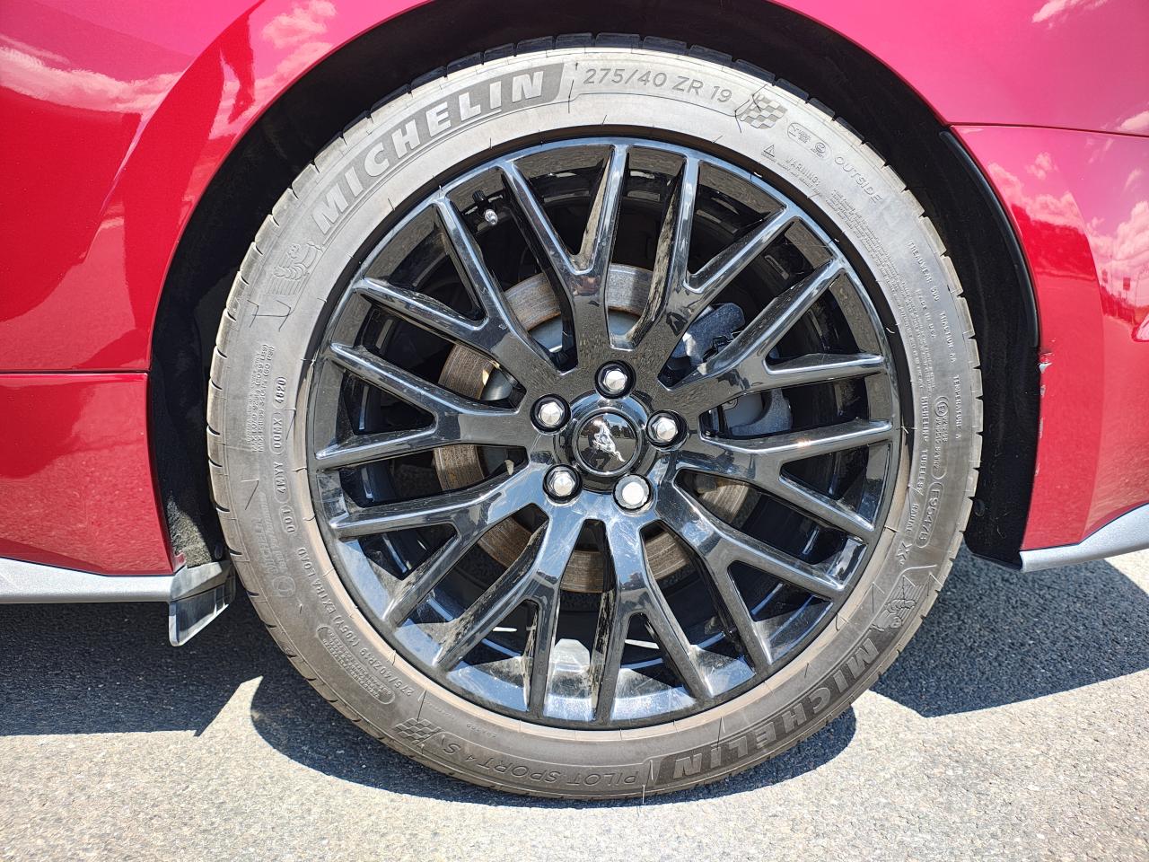 FORD MUSTANG GT fastback V8 5.0L