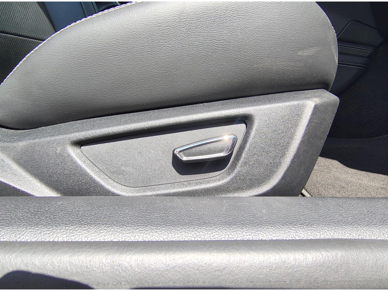 FORD MUSTANG GT fastback V8 5.0L