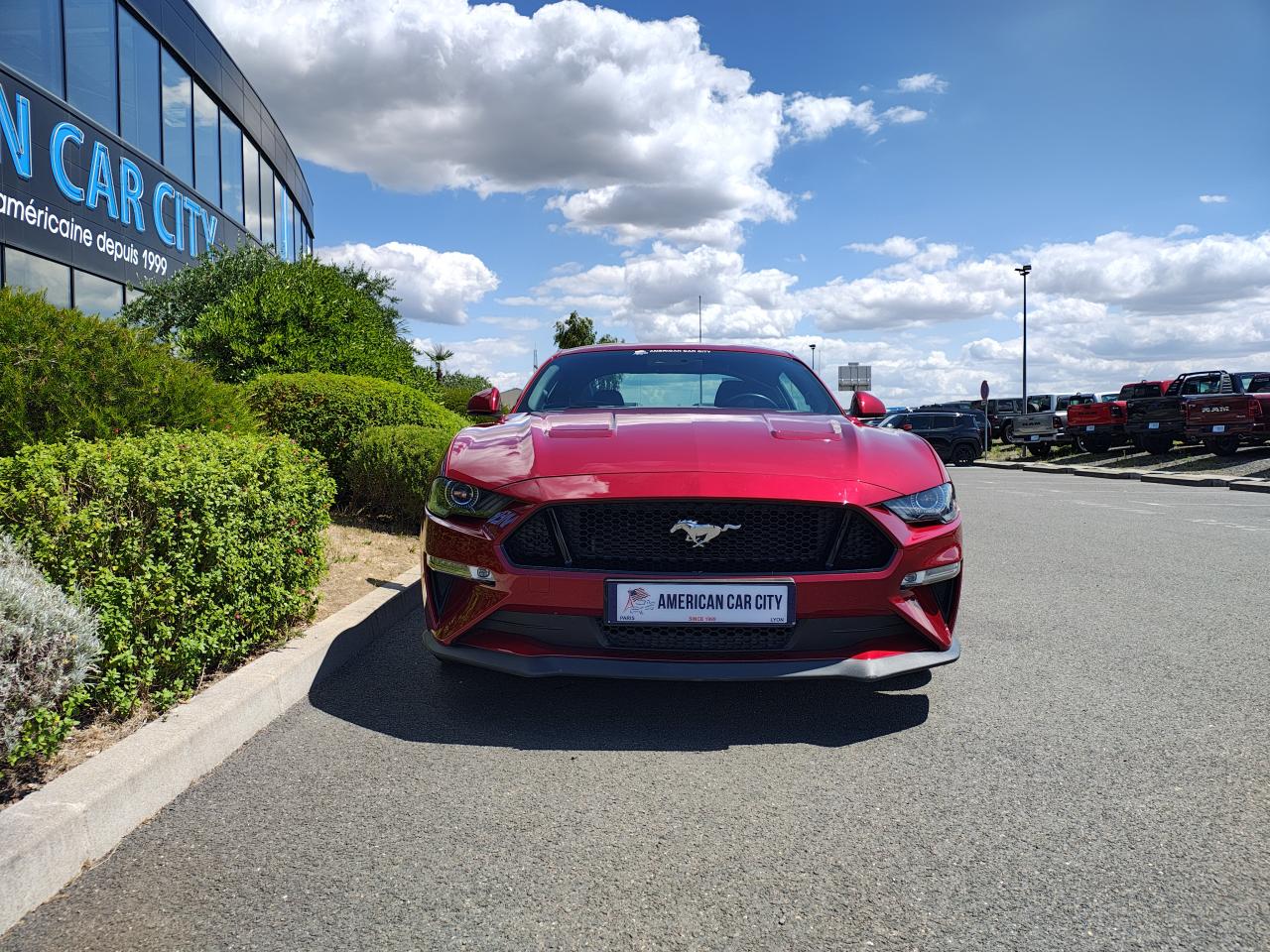FORD MUSTANG GT fastback V8 5.0L
