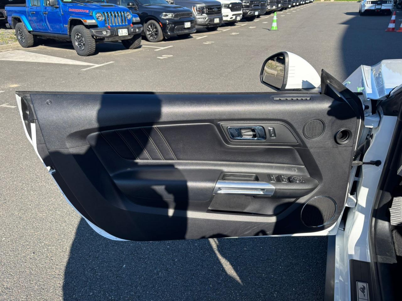 FORD MUSTANG GT CABRIOLET V8 5.0L BVA